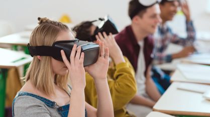 Børn Prøver VR Briller Digital Læring Event